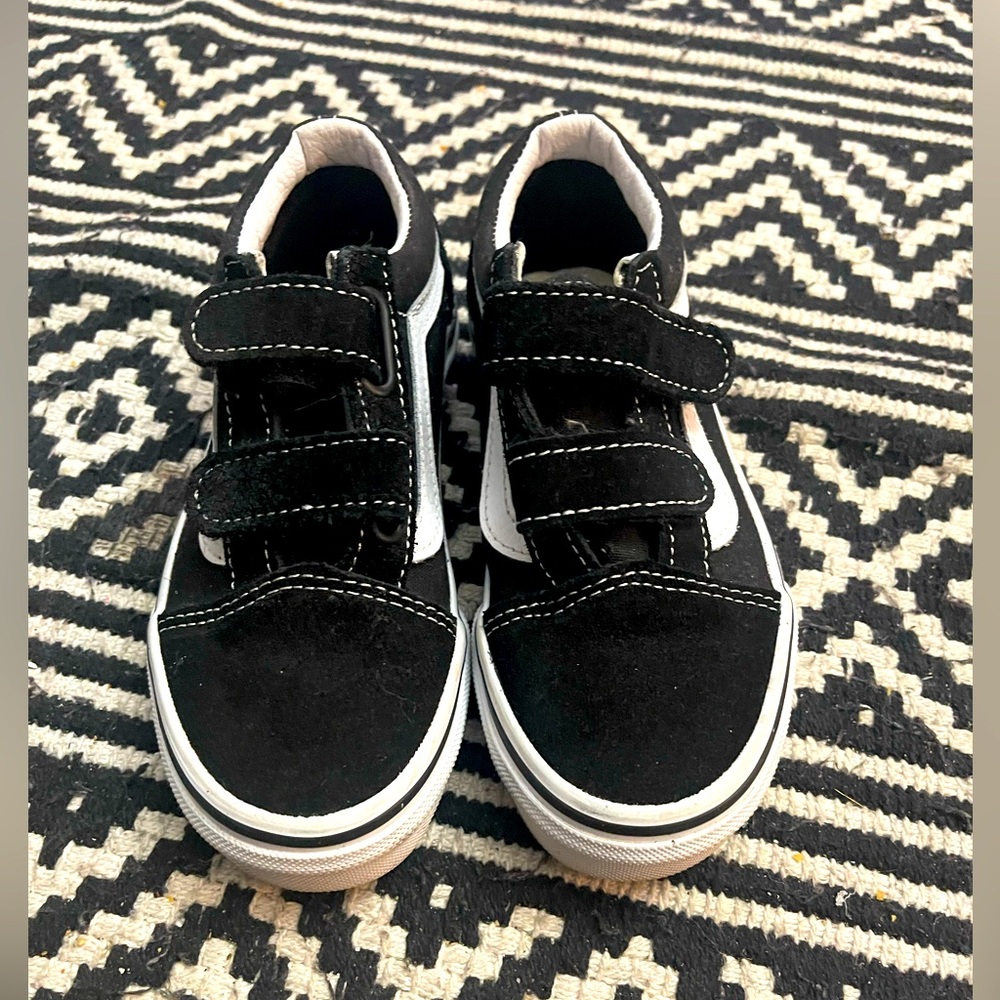 Toddler Black and White Velcro Vans (Gently worn)